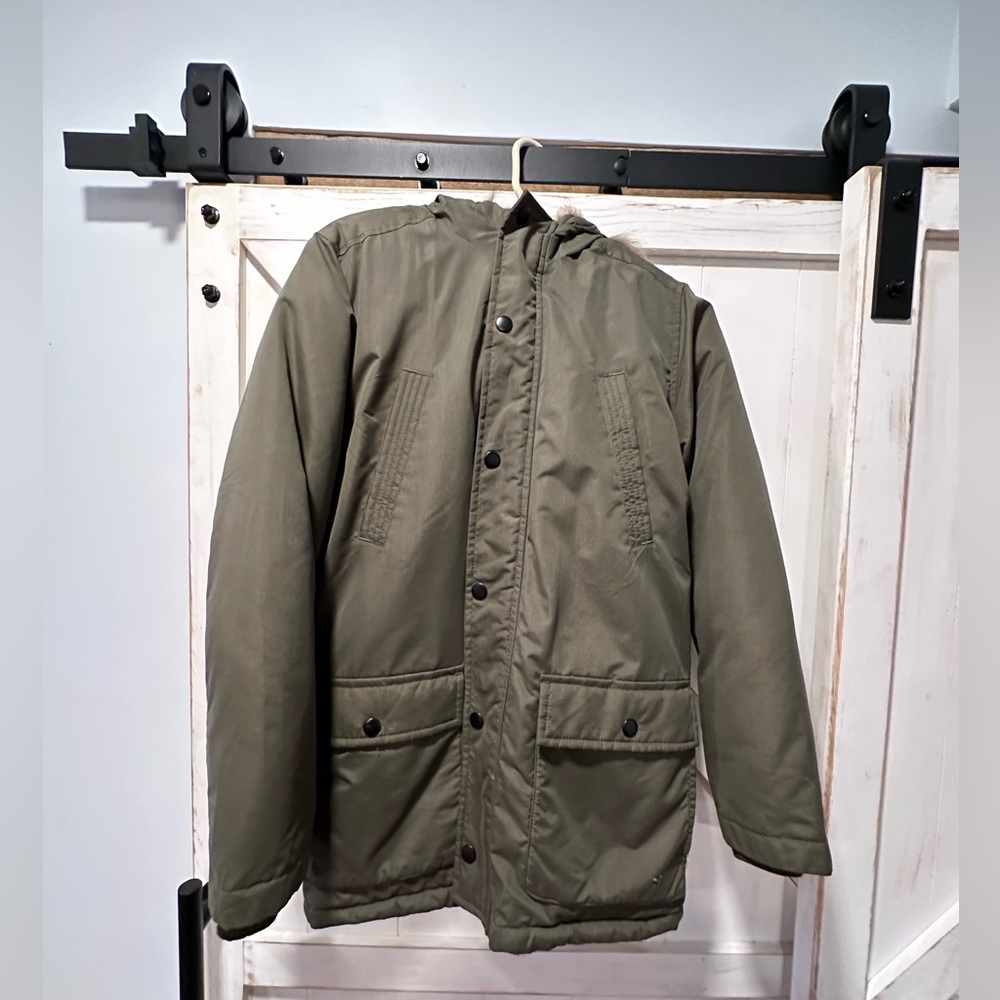 - Old Navy Boys Winter Hooded Jacket